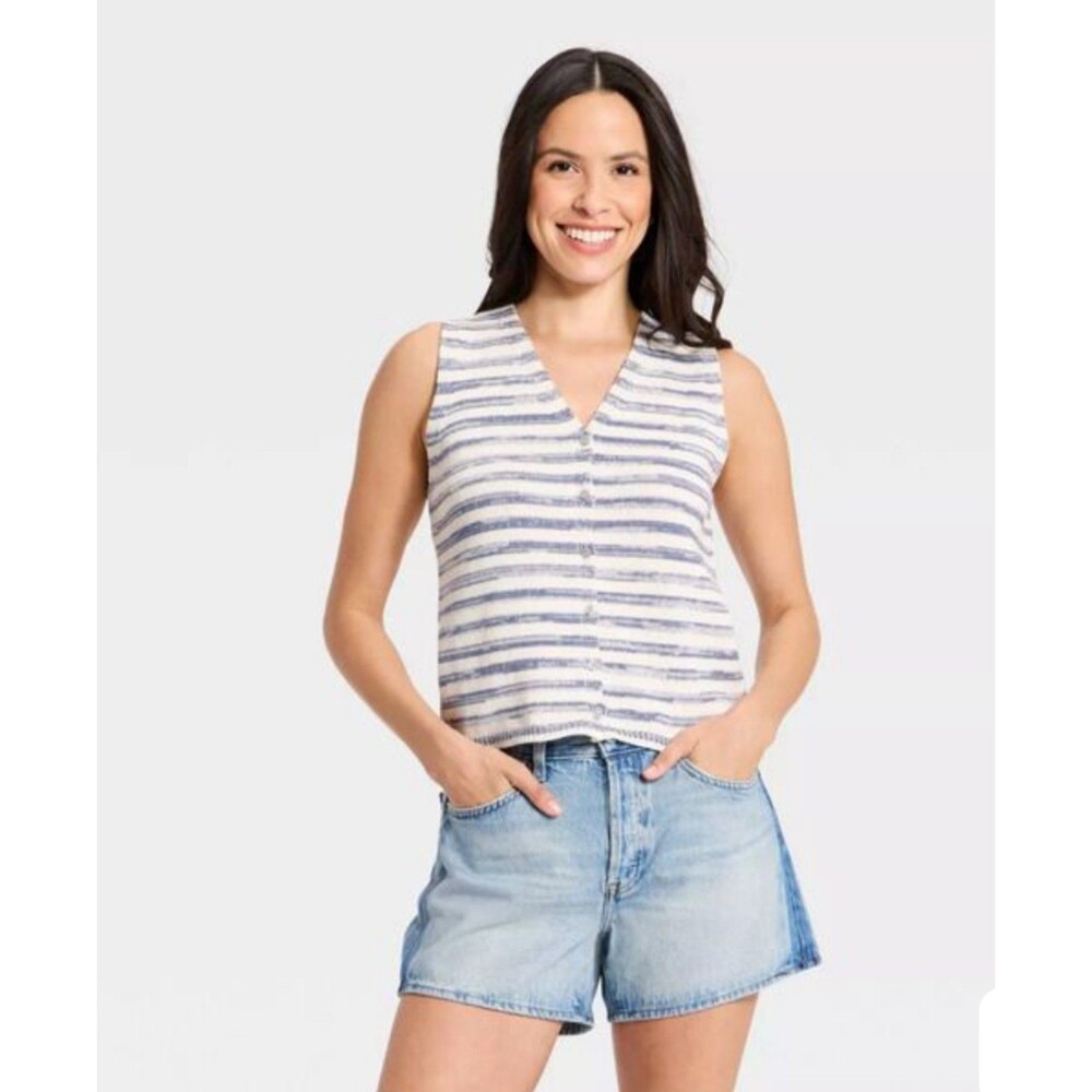 Women's Universal Thread Button Front Standard Fit Tank Top Blue Striped XS